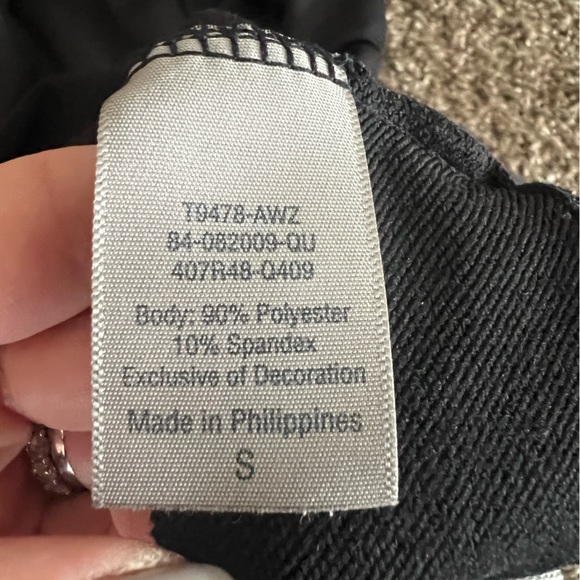 Set of 2 Champion Boys Small Long Sleeve Performance Tops - Picture 7 of 8